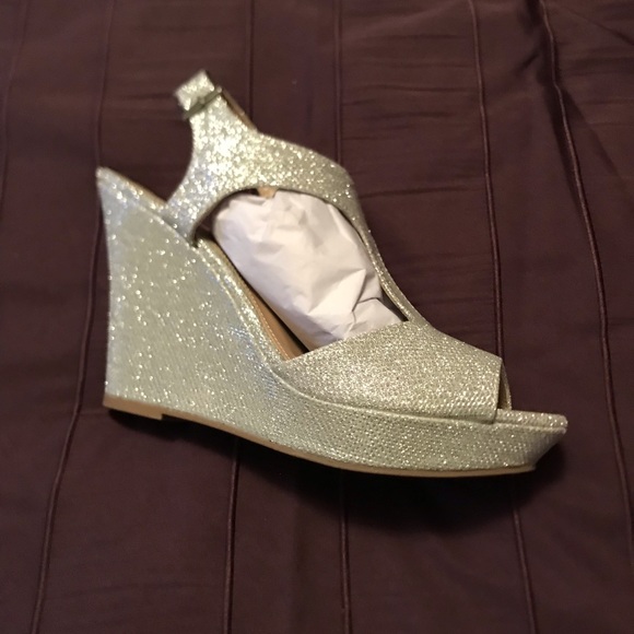 Silver bling heels - Picture 1 of 9